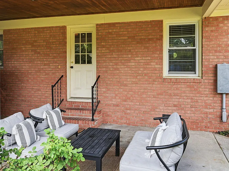 1114 W Ragsdale Rd — Photo 47