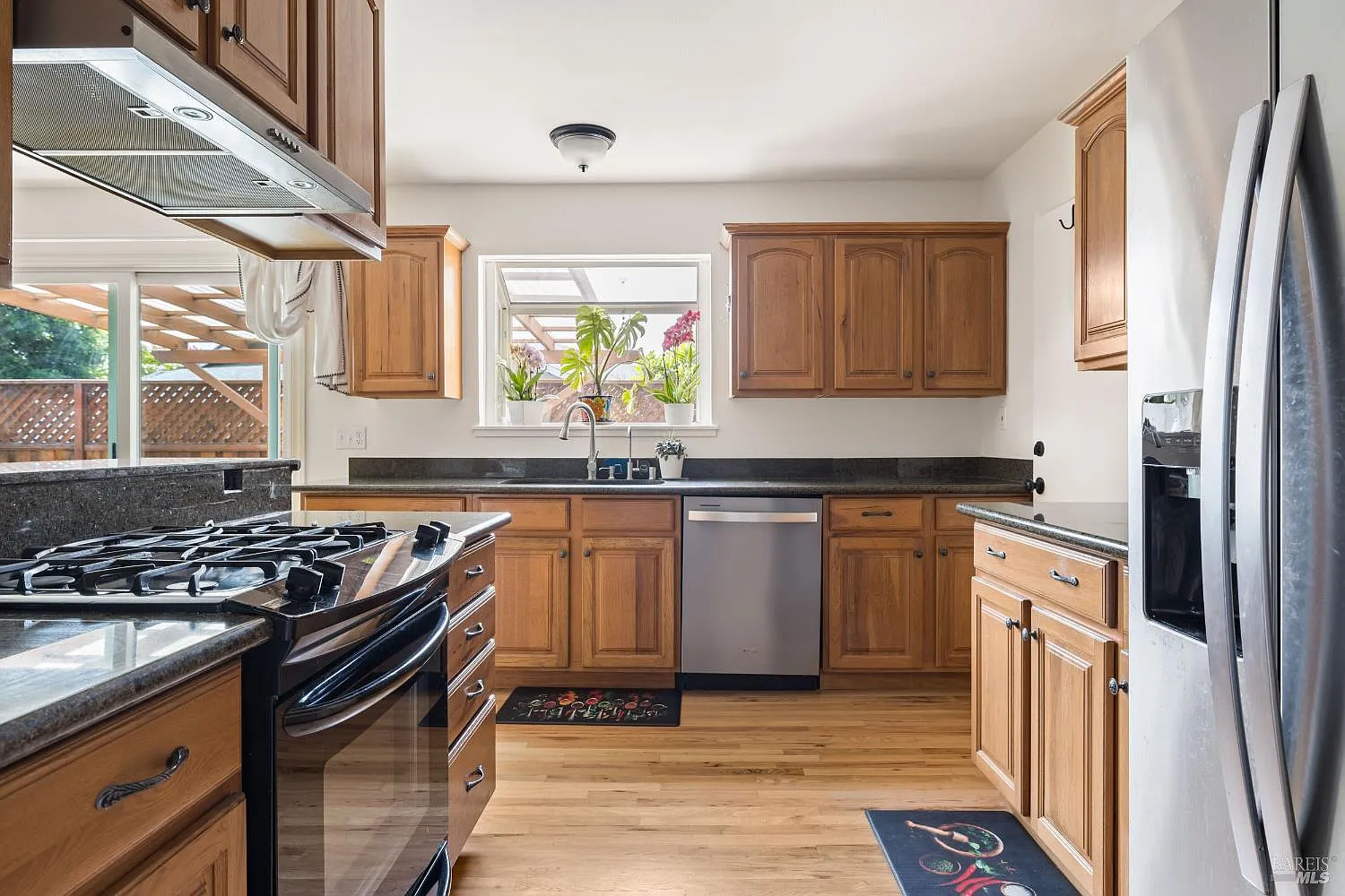 2170 Bock Street - Photo 6