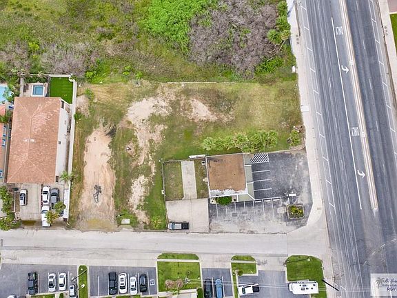 5th image of 6001 Padre Blvd #1