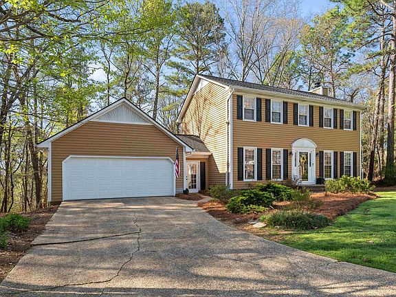 2nd image of 2048 Shagbark Rd