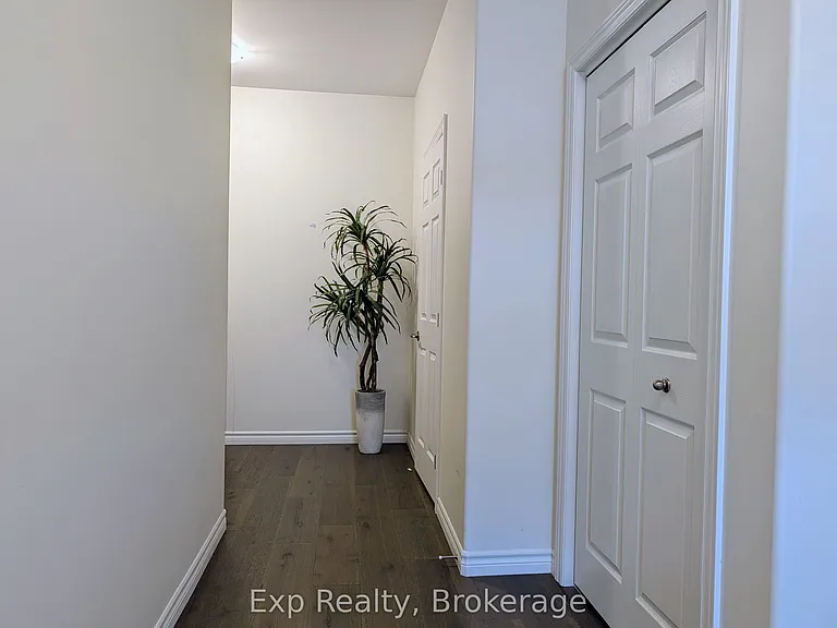 96 Athabaska Dr — Photo 21