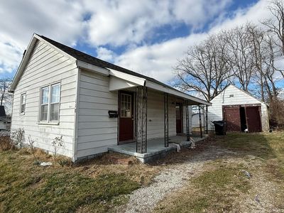 118 E Poplar St, Boonville, IN, 47601