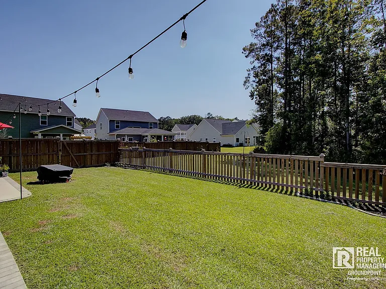 137 Paddle Boat Way — Photo 31
