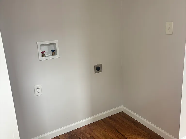 3278 6th Ave #4 — Photo 5