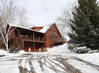 W255S6725 Ridge Rd, Waukesha, WI 53189