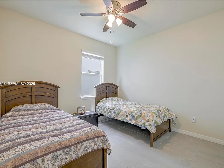 12300 SW Myrtle Oak Dr — Photo 15
