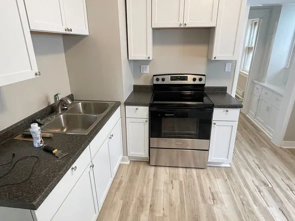611 E 6th St, 611 E 6th St Unit 2, Duluth, MN 55805