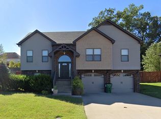1280 Viewmont Dr, Clarksville, TN 37040