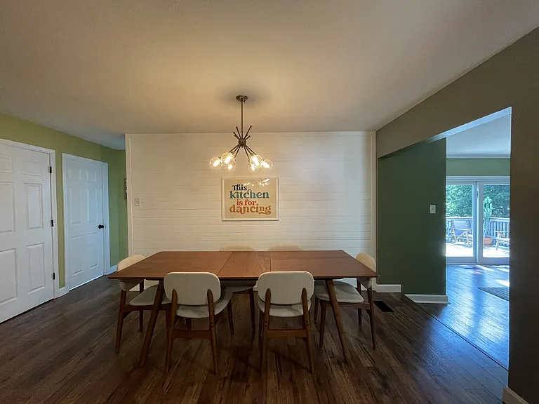 1375 Mirandy Dr — Photo 6