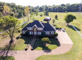 1088 Martha Leeville Rd, Lebanon, TN 37090