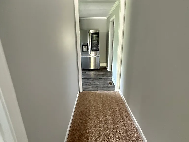 606 E Maple Ave — Photo 7