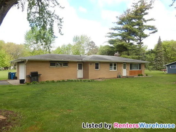 805 Marshall St NE, Plymouth, MN 55413