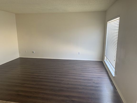 2nd image of 66163 Avenida Cadena