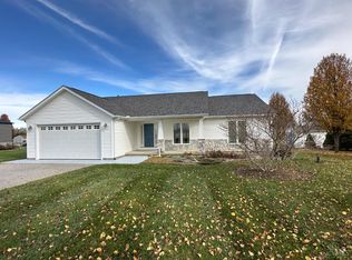 9235 Black Rabbit Rd, Leesburg, OH 45135