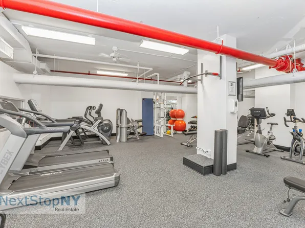 1175 York Avenue image 14 of 19