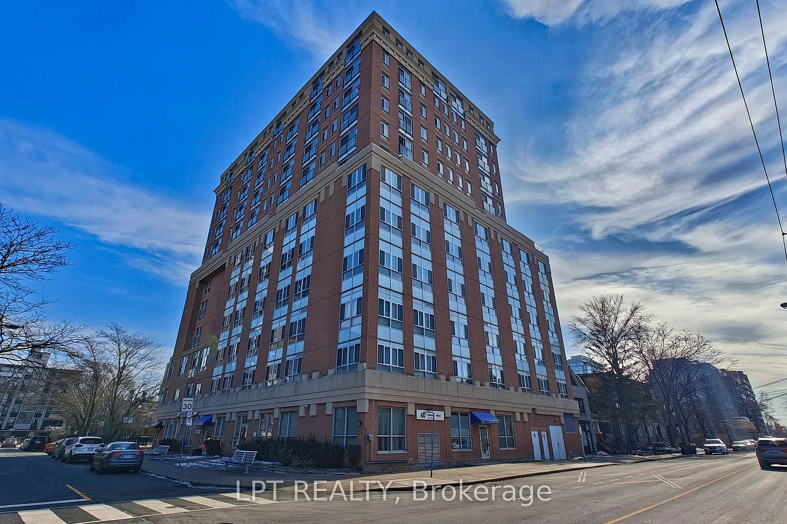 15 Maplewood Ave #Penthouse 6 photo 1