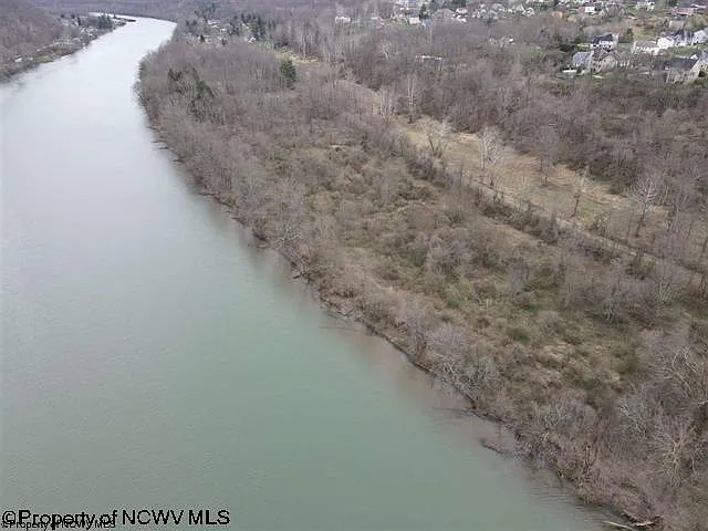Trail Dr photo 1