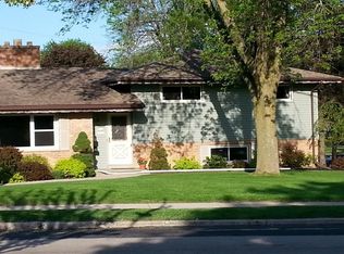 W172N8760 Shady Ln, Menomonee Falls, WI 53051 | Zillow
