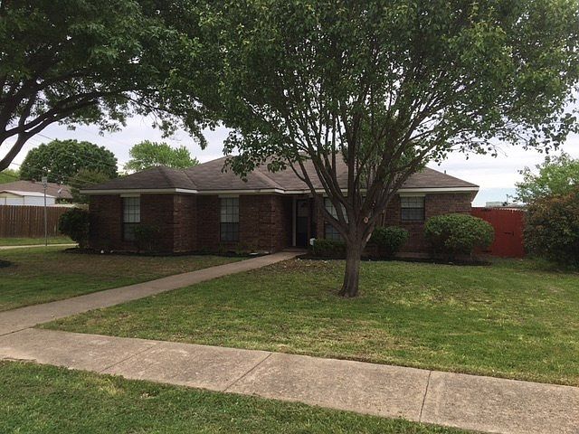 1st image of 1107 Cypress Dr