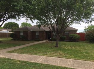 1107 Cypress Dr, Mesquite, TX 75149
