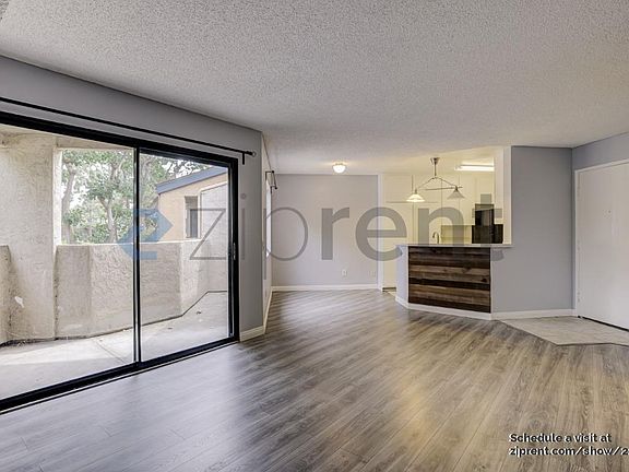 4th image of 9710 Mesa Springs Way Unit 10