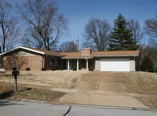 12611 Westport Dr, Saint Louis, MO