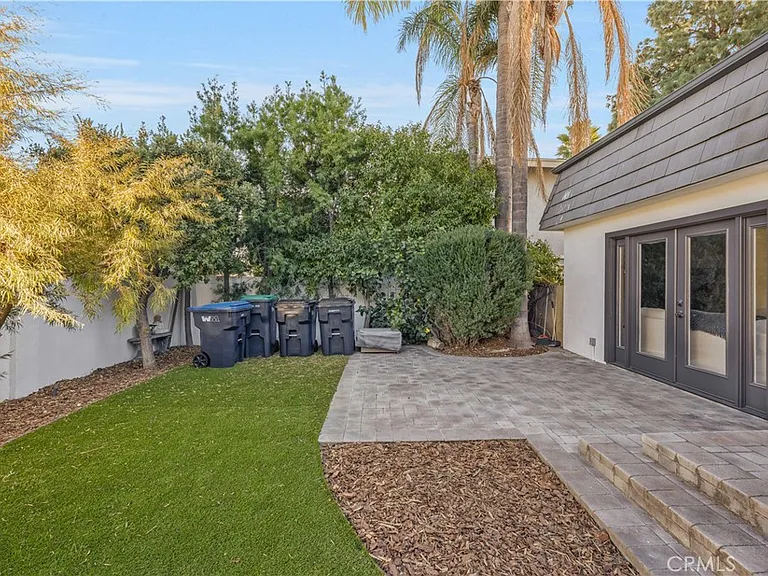 25266 Pacifica Ave — Photo 35