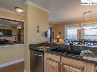 301 Pinnacle Inn Rd UNIT 2215, Beech Mountain, NC 28604