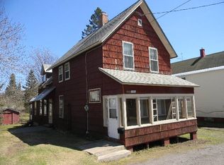 57396 4th St, Calumet, MI 49913