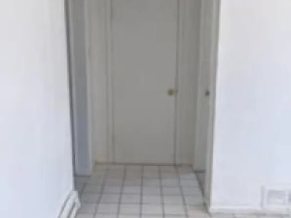 209 Texas St NE #B, Albuquerque, NM 87108