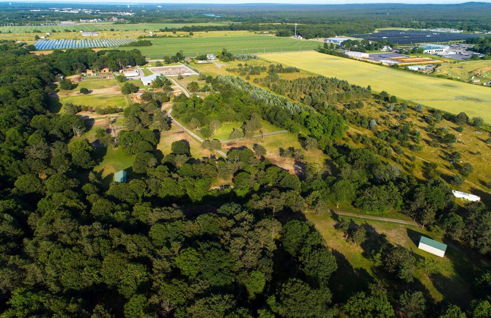 451 Edwards Ave, Calverton, NY 11933 Out East