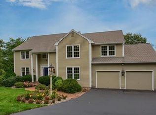 57 Lexington Cir, Holden, MA 01520