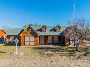 100 Love Trail Ct, Paradise, TX 76073