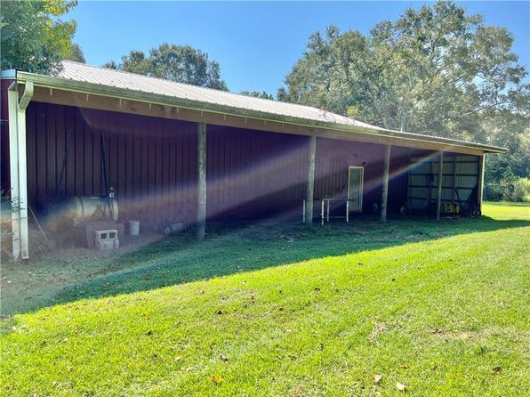 12455 Larry Ln E, Grand Bay, AL 36541