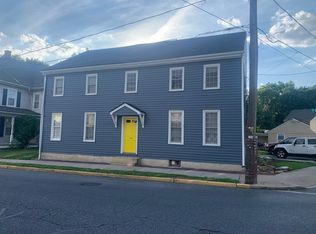 146 N Cedar St, Lititz, PA 17543
