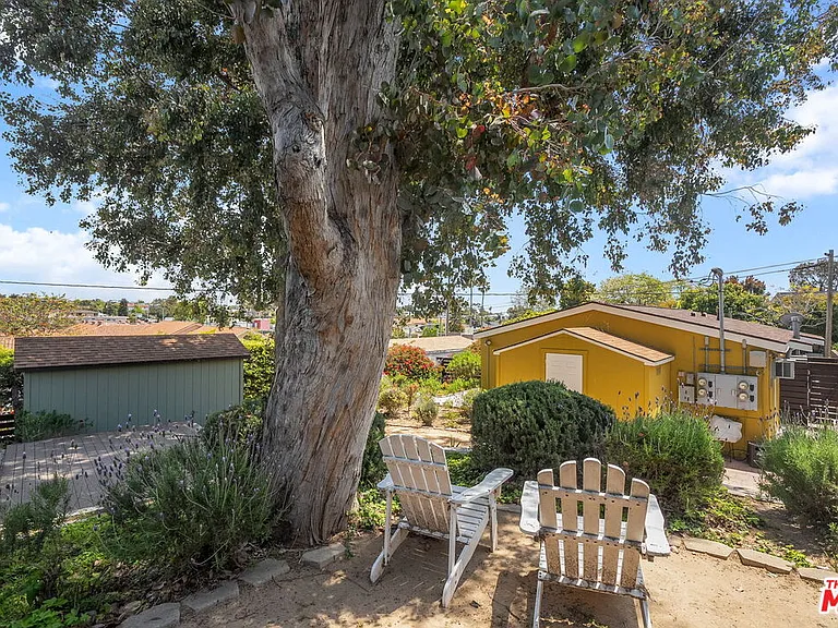 709 Ocean Park Blvd #C — Photo 6