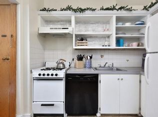 281 E St #1, Boston, MA 02127
