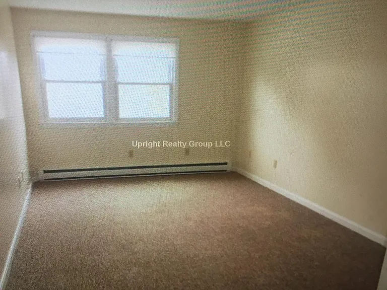 26O Spring Cir — Photo 2