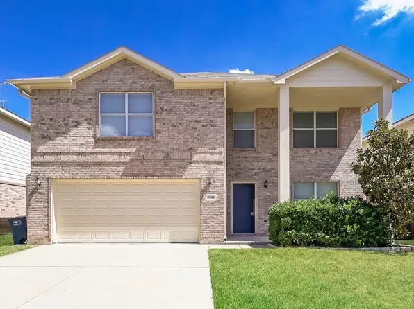 4945 Thorn Hollow Dr, Fort Worth, TX 76244