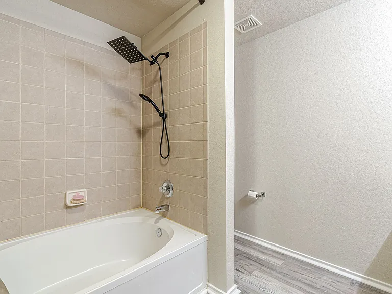 4411 Southton Way — Photo 14