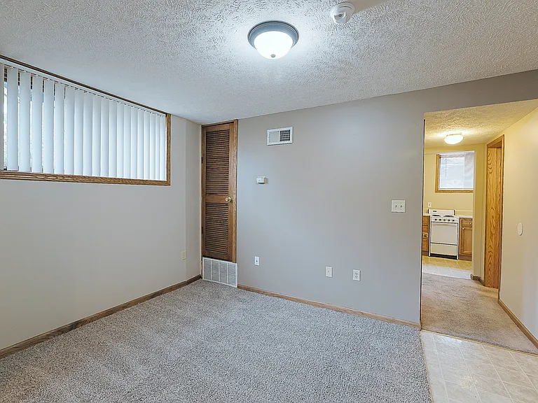 1141 S 10th St #5 — Photo 8