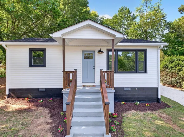 451 Sunnyside Cir, Greer, SC 29651