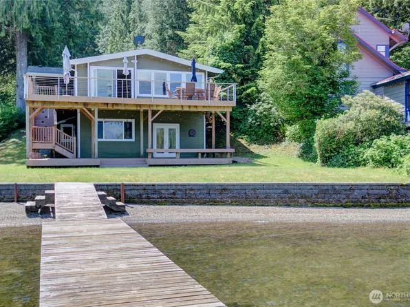 33677 South Shore Drive, Mount Vernon, WA 98274