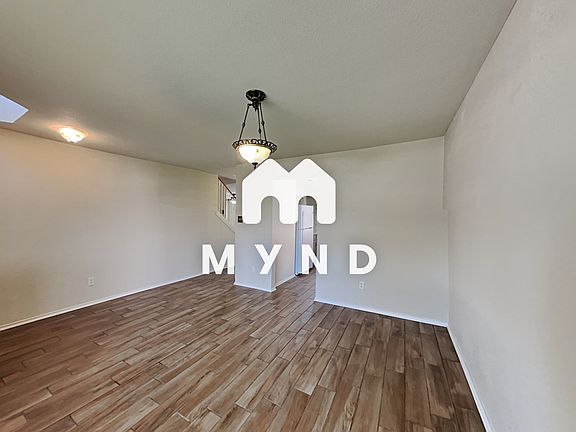 5th image of 5415 Teal Dr