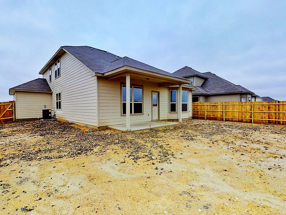 1st image of 754 Cornflower Ct