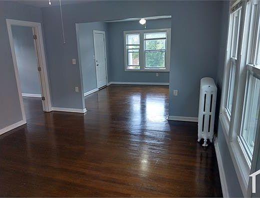 2nd image of 46 Stonington St #2
