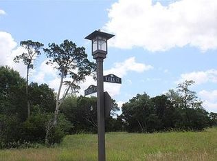 8012 Nairn Ct, Cleburne, TX 76033