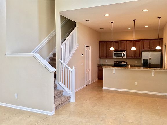 3rd image of 2141 Hibiscus Ct #2141