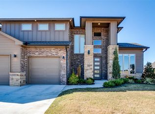 4701 Mustang Park Blvd, Mustang, OK 73064