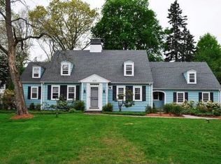 609 East St, Dedham, MA 02026